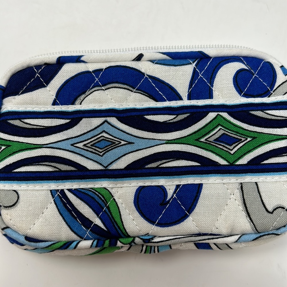 Vera Bradley Blue & White Change Purse Excellent Condition - Picture 8 of 10